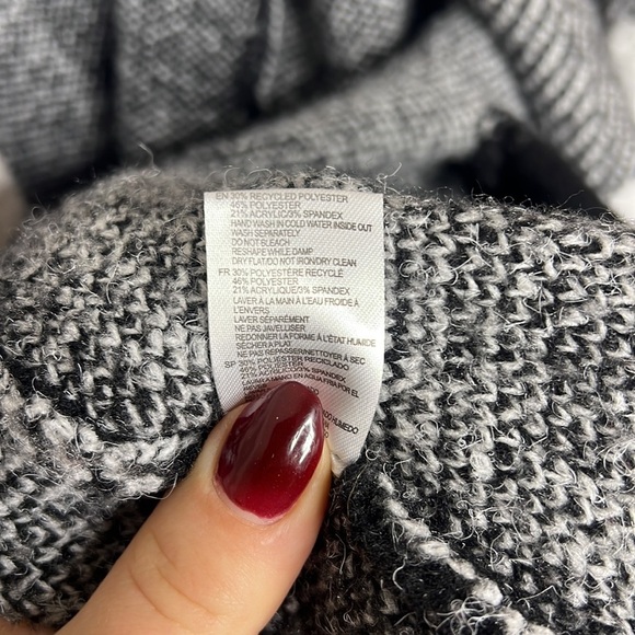 Anthropologie Black and White Plaid Cardigan - Picture 7 of 10